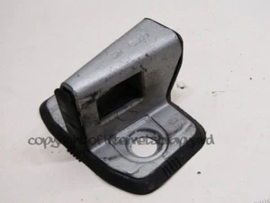 Audi A8 D2 97-02 pre-facelift OS right front door latch lock catch striker pin - Picture 1 of 4