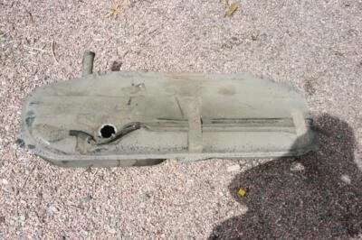 Tanque de combustible de gasolina convertible OEM BMW E30 87 1987 318i 325i descapotables Foto 1 de 4