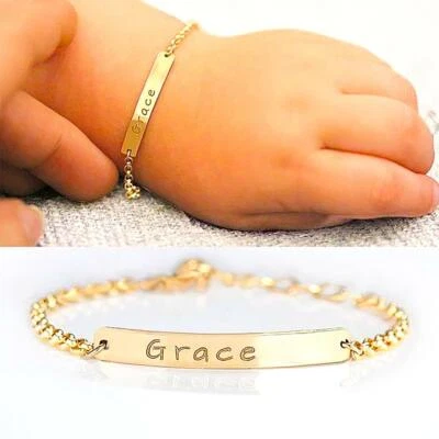 Pulsera de oro macizo 14K con nombre personalizado para bebé | Pulsera de identificación de bebé de oro macizo Foto 1 de 4
