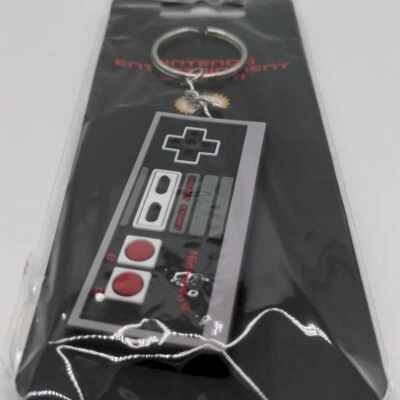 DIFUZED Nintendo NES Controller Schlüsselanhänger + Kette + Ring Keychain 2019 NEU & OVP