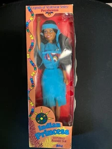 RARA BAMBOLA VINTAGE ANNI '90 INDIAN PRINCESS LEGENDS OF IERI SERIE TOTSY NUOVA! - Foto 1 di 2