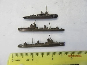 Wiking Die Cast Support Boat (Lot of 3) - MADE IN GERMANY IN THE 50TH *204 - Picture 1 of 2