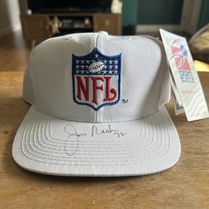 Cappello snapback vintage Sports Specialties NFL logo scudo bianco nuovo con etichette firmato Joe Nash 72 - Foto 1 di 11