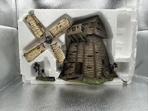 Department 56 Hot Classics Universal Studios - Frankenstein’s Monster Windmill - Picture 1 of 24