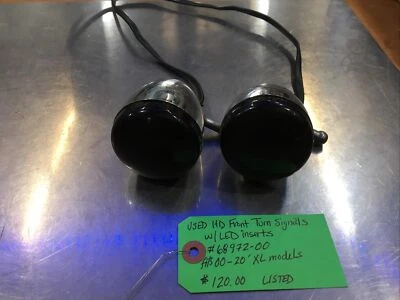 Señales de giro delanteras Harley Davidson con insertos LED #68972-00 Foto 1 de 4