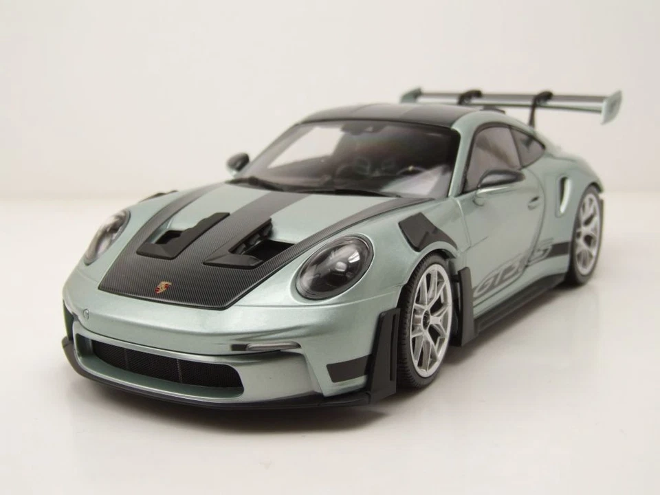 MINICHAMPS 110062044 PORSCHE - 911 992 GT3 RS COUPE 2023 - SILVER - 1/18