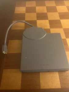 Toshiba FDD & externes 3,5 Diskettenlaufwerk PA2611U Disk Made in Japan nicht getestet - Bild 1 von 4
