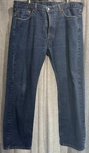 Levis Jeans Mens 40x32 Straight Cut Medium Blue Denim USA Made 505 - Picture 1 of 7