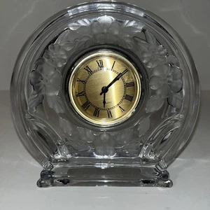 Crystal Clear Studios shelf/desk Quartz Battery Operated Clock - Picture 1 of 4