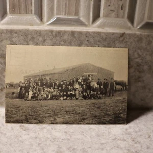1940 Picturesque Methodist Church Horse Colby Kansas KS Vintage Antique Postcard - Picture 1 of 5