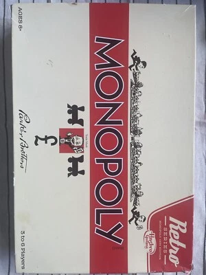 HASBRO MONOPOLY RETRO 1935 EDITION PROPERTY TRADING GAME GAMEBOARD FOR FAMILYS - Image 1 of 3