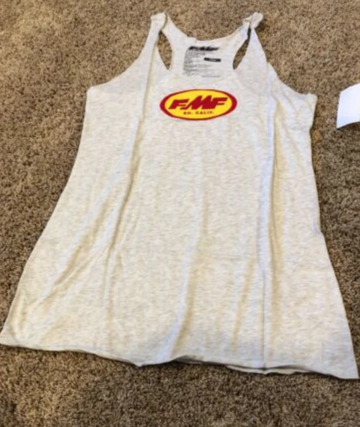 Camisetas y tanques para mujer FMF Apparel - Varias tallas y estilos Foto 1 de 1