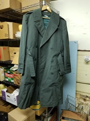 Abrigo gabardina de lana verde con cinturón doble pecho militar del ejército de Estados Unidos 38R Foto 1 de 4
