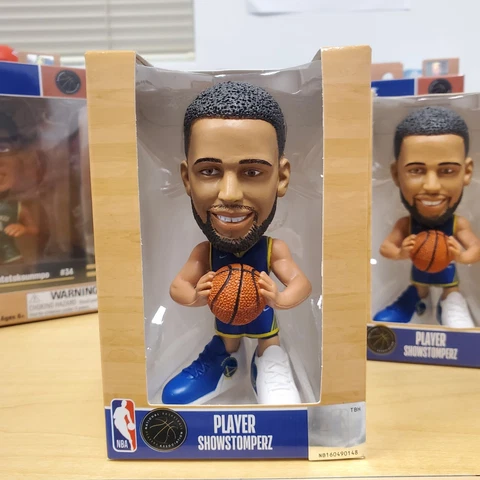 Stephen Curry Showstomperz Vinyl Bobblehead (2023) Cover