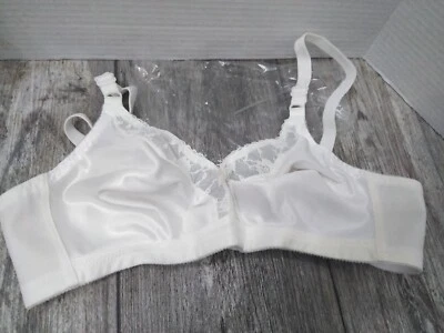 VTG. Underscore for JC Penny Comfort Hours Bra 36B (RN43472) STYLE 1050 - Image 1 of 4
