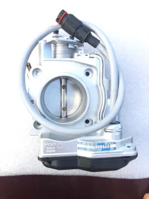 MERCEDES THROTTLE BODY 000 141 92 25 (0001419225) FULLY TESTED - Imagen 1 de 4