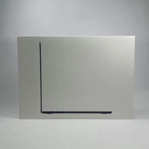 2023 Apple MacBook Air 15" M2 10C GPU 8GB RAM 256GB - Picture 1 of 4