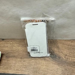 Flip Cover Samsung Galaxy S4 mini i9190/i9195 NEU OVP - Picture 1 of 2