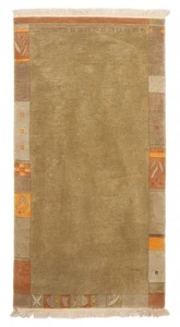 Traditional Hand-knotted Carpet 2'4" x 4'7" Wool Area Rug - Picture 1 of 9