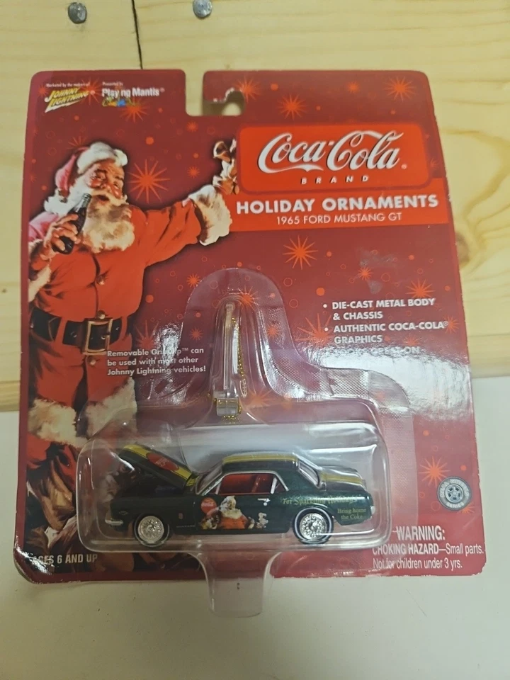 1965 年福特野马 GT Johnny Lightjng 可口可乐圣诞装饰品全新带盒 — 第 1/2 张图片