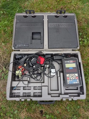 OTC System 4000E Digital Monitor Vehicle Diagnostic Unit Ford, Chrysler, GM  - Image 1 of 4