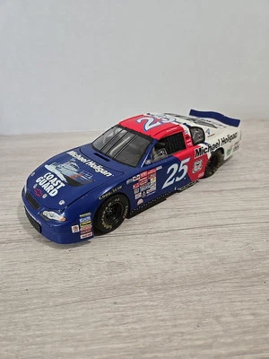 1/24 Action nascar 2000 #25 Jerry Nadeau - Michael Holigan Coast Guard - Image 1 of 4