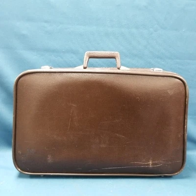 Maleta de equipaje de viaje de colección Sears marrón claro 20,5" x 13,25" x 7"  Foto 1 de 4