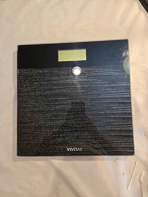 Vivitar Designer Series Digital Bathroom Scale PS V144 BLK MID #2520616 - Image 1 of 4