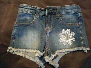 Frankie & Jack Stretchy Jean Cut Off Shorts sz Small - Picture 1 of 5