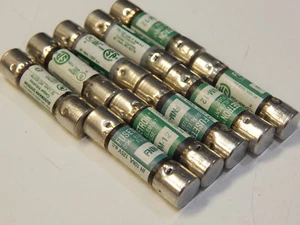 (10 PIEZAS) FUSIBLE BUSSMANN FNM-12 FNM12 FNM 12A DE RETRASO DE TIEMPO - OBTIENES 10 FUSIBLES - Imagen 1 de 1