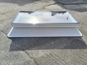 BARGAIN 600 x 1200 uPVC Kerb + Flat Glass - Rooflight - FREE Delivery - Picture 1 of 3