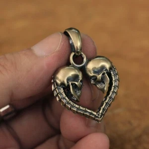 Brass Double Skulls Heart Pendant Details Charms Punk Jewellery BR168C - Picture 1 of 6
