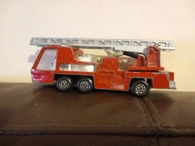 Vintage Lesney 1972 Matchbox Super Kings K-9 Fire Tender Engine UK Made  1238927 - Image 1 of 4