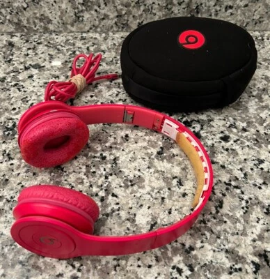 Beats by Dr. Dre Solo HD - Over the Ear Headphones (Wired) - Pink - Working - Image 1 of 4