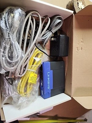 Linksys 5 Port Network Switch Complete  - Image 1 of 4