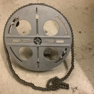 GAL Elevator Door Operator Drive Pulley ACST-0015N with Chain and bracket. - Picture 1 of 4
