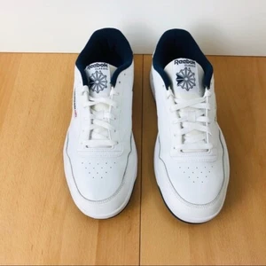 Reebok V70690 Mens Club MEMT Classic Sneaker White/Collegiate Navy 10.5W - Picture 1 of 8