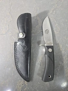 Vintage Colt Fixed Blade Hunting Knife CT5 Made in USA EUC & Sheath - Picture 1 of 9