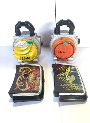 Kamen Rider Gaim Transformation Belt DX Sengoku Driver Kamen Rider Gaim & Baron - Image 1 of 4