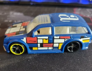 BOOM BOX BLUE HW ART CARS 1:64 HOT WHEELS MALAYSIA NO BOX 2015 - Imagen 1 de 6