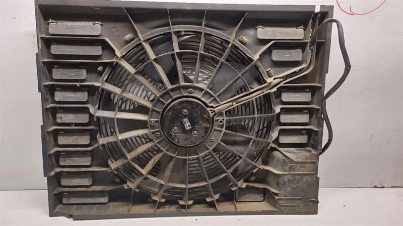 BMW 745I 2002 ventilador de refrigeración 6921925 Foto 1 de 4