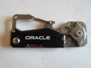 ORACLE 'aka like, True Utility Fixr' mehrere Werkzeuge in 1 kompaktes Multitool - Bild 1 von 3
