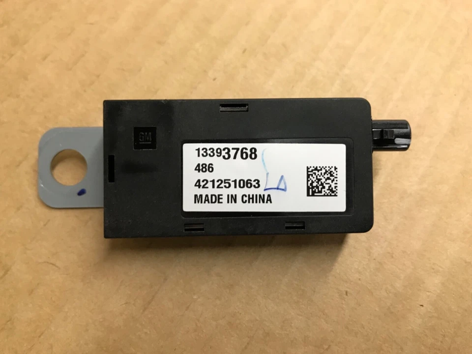 2017 Buick Envision used pair OEM hatch liftgate small electrical box 17 Essence - Image 1 of 1