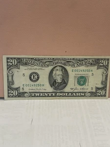 1985 20.00 Note Richmond Ref # 71 - Picture 1 of 4