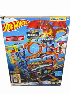 Hot Wheels Ultimate Garage Playset Defeat The Dragon with 2 Die-Cast Cars NEW - Picture 1 of 12