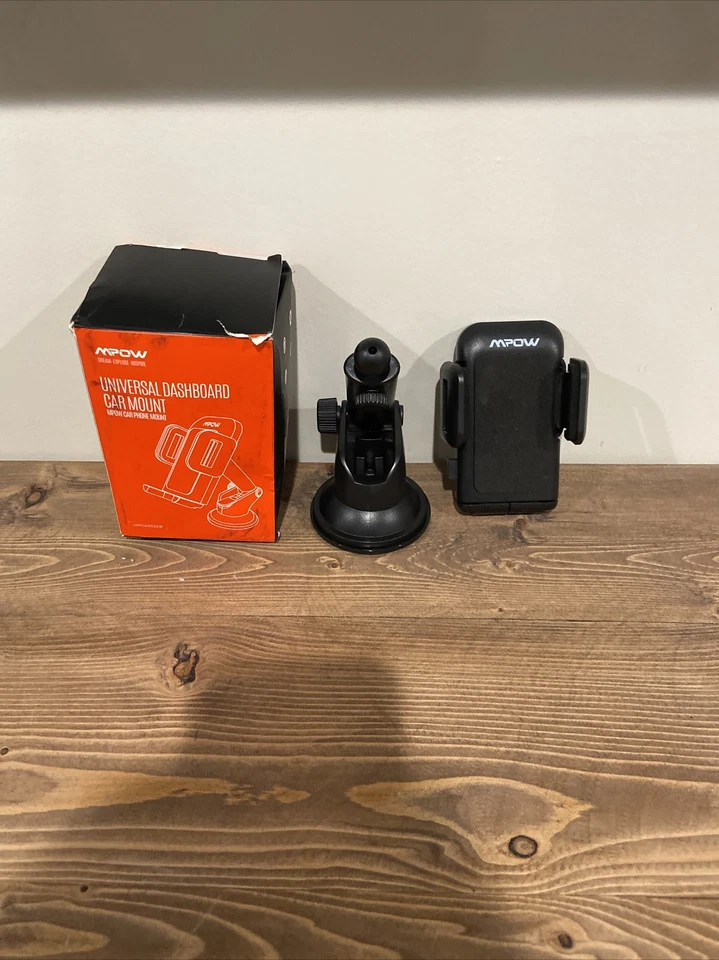 MPOW Universal Magnetic Cellphone Car Mount - Image 1 of 3