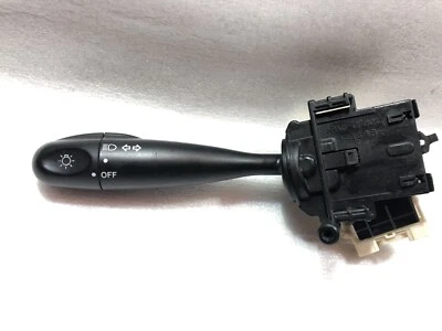 TOYOTA ECHO Scion xb 2000-2005 interruptor de señal de giro de luz alta baja 173648 OEM  Foto 1 de 4