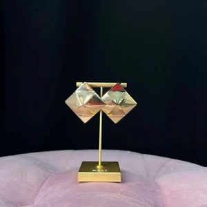 Orecchini rombo over clip piu' pin oro. Della linea Nali. - Foto 1 di 4