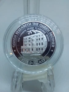 1994 SILVER FIJI $5 PROOF "QUEEN MOTHER: HER LONDON HOME CLARENCE HOUSE " - Picture 1 of 2