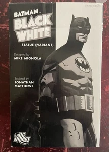 Batman Black & White Mile Mignola statue Second Edition. - Picture 1 of 2